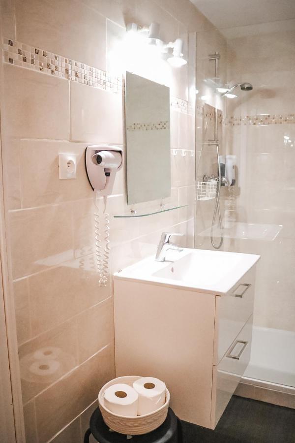 Maria Grazia Hotel Saint-Gâtien-des-Bois Eksteriør bilde
